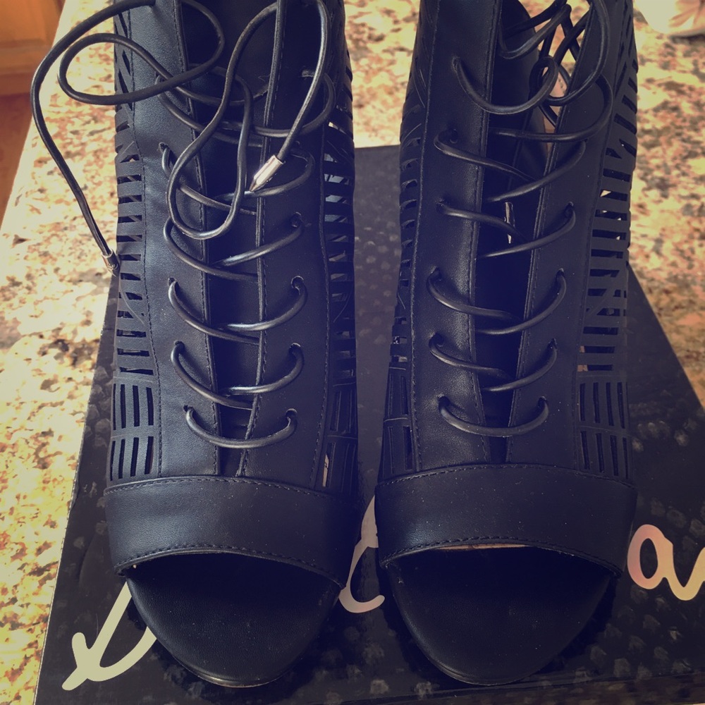 Sam Edelman chunky heel sandals